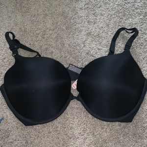 Victoria’s Secret push up bra